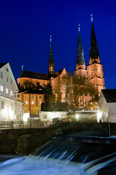 Uppsala cathedral by night